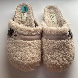 Vintage Havana wool slippers